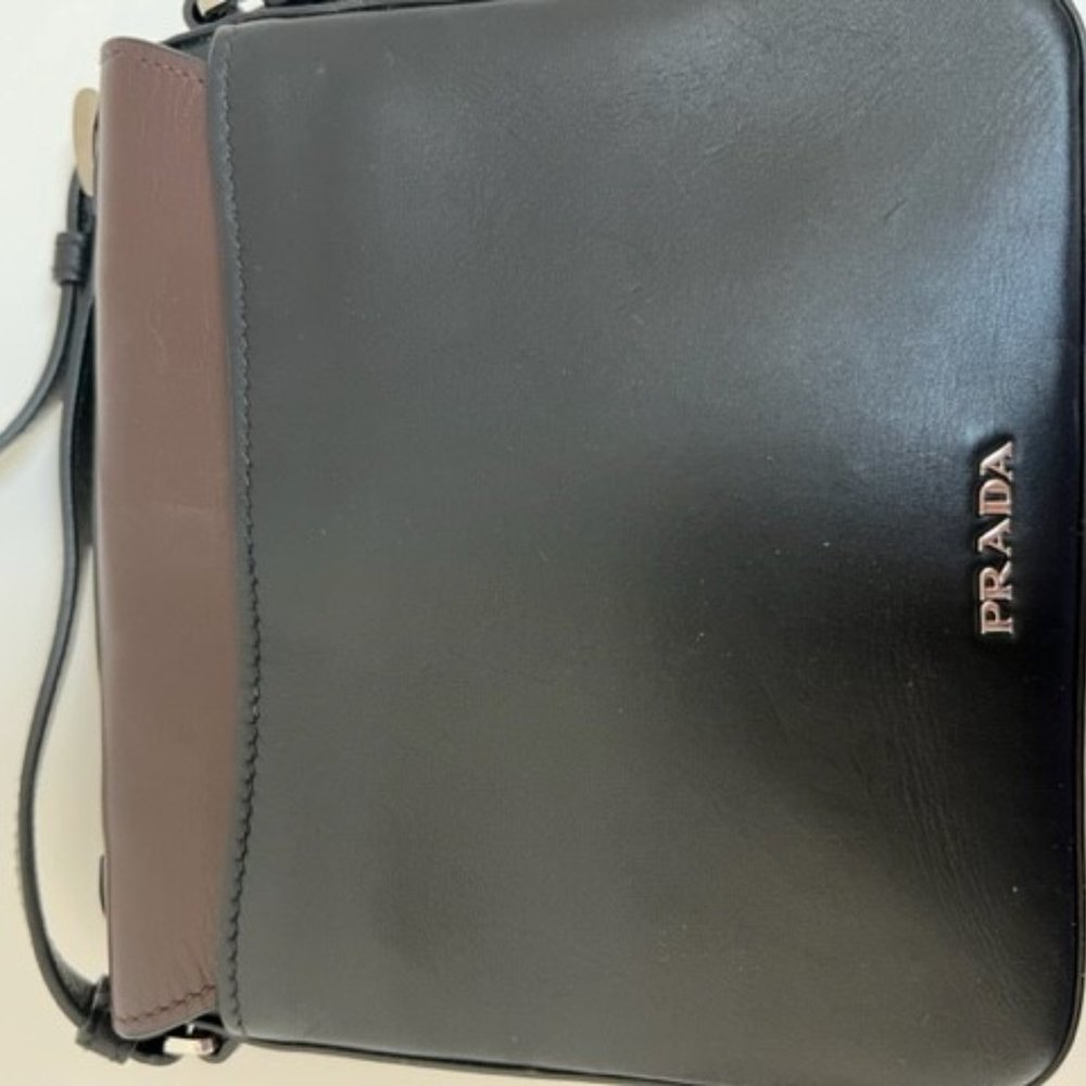 Prada BT1016 Calf Leather Crossbody Bag Brown and Brown NWT Perfect Condition - Picture 8 of 13